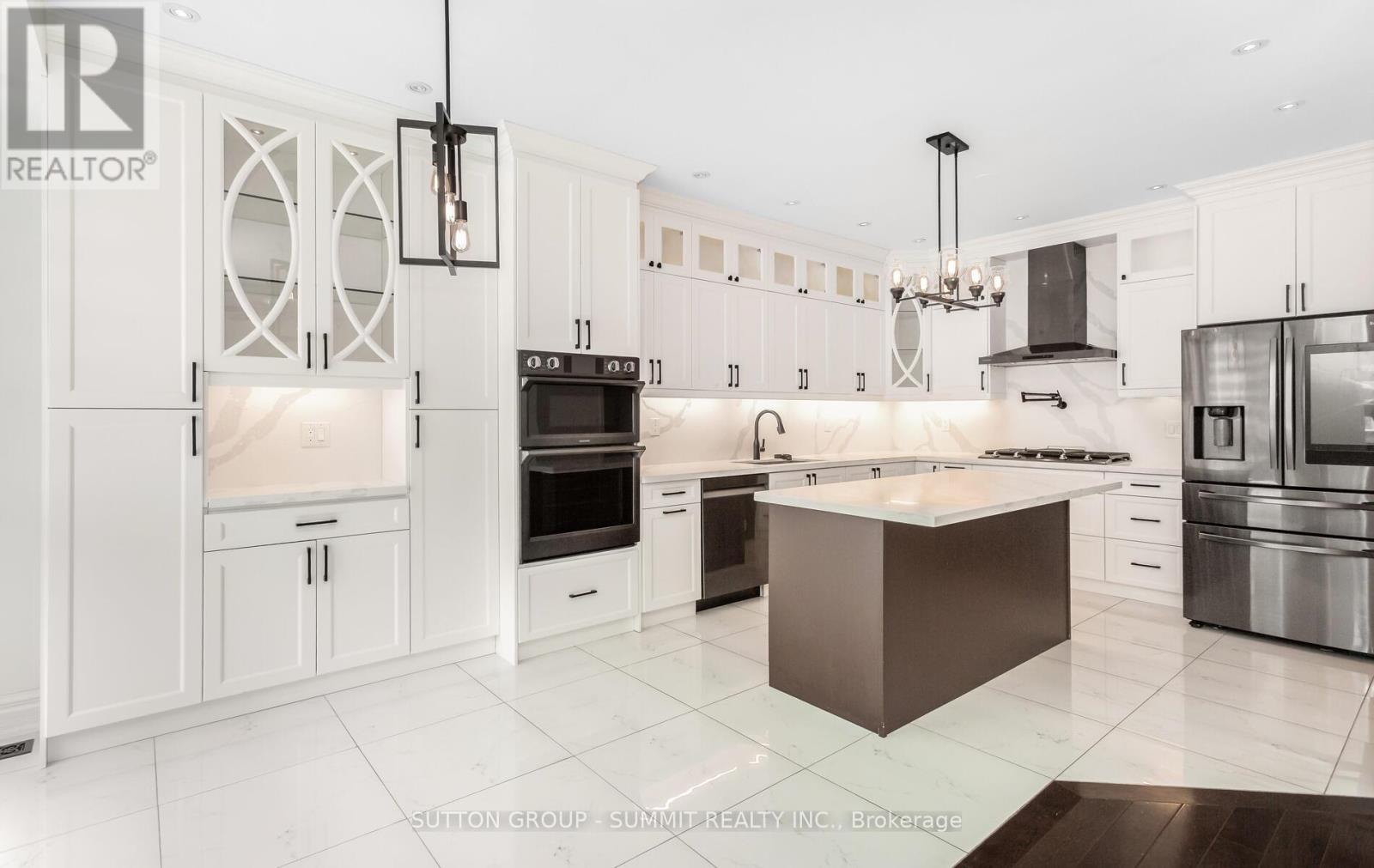 7570 Saint Barbara Boulevard, Mississauga, Ontario  L5W 0B6 - Photo 14 - W12804520