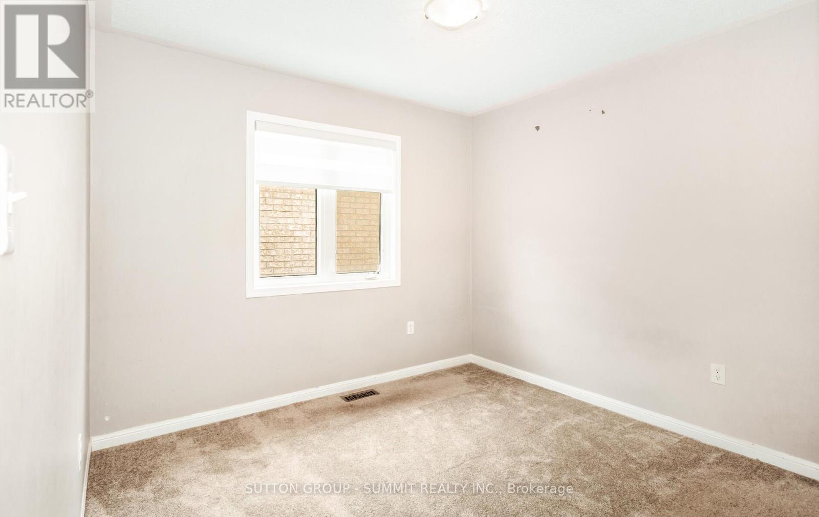 7570 Saint Barbara Boulevard, Mississauga, Ontario  L5W 0B6 - Photo 28 - W12804520