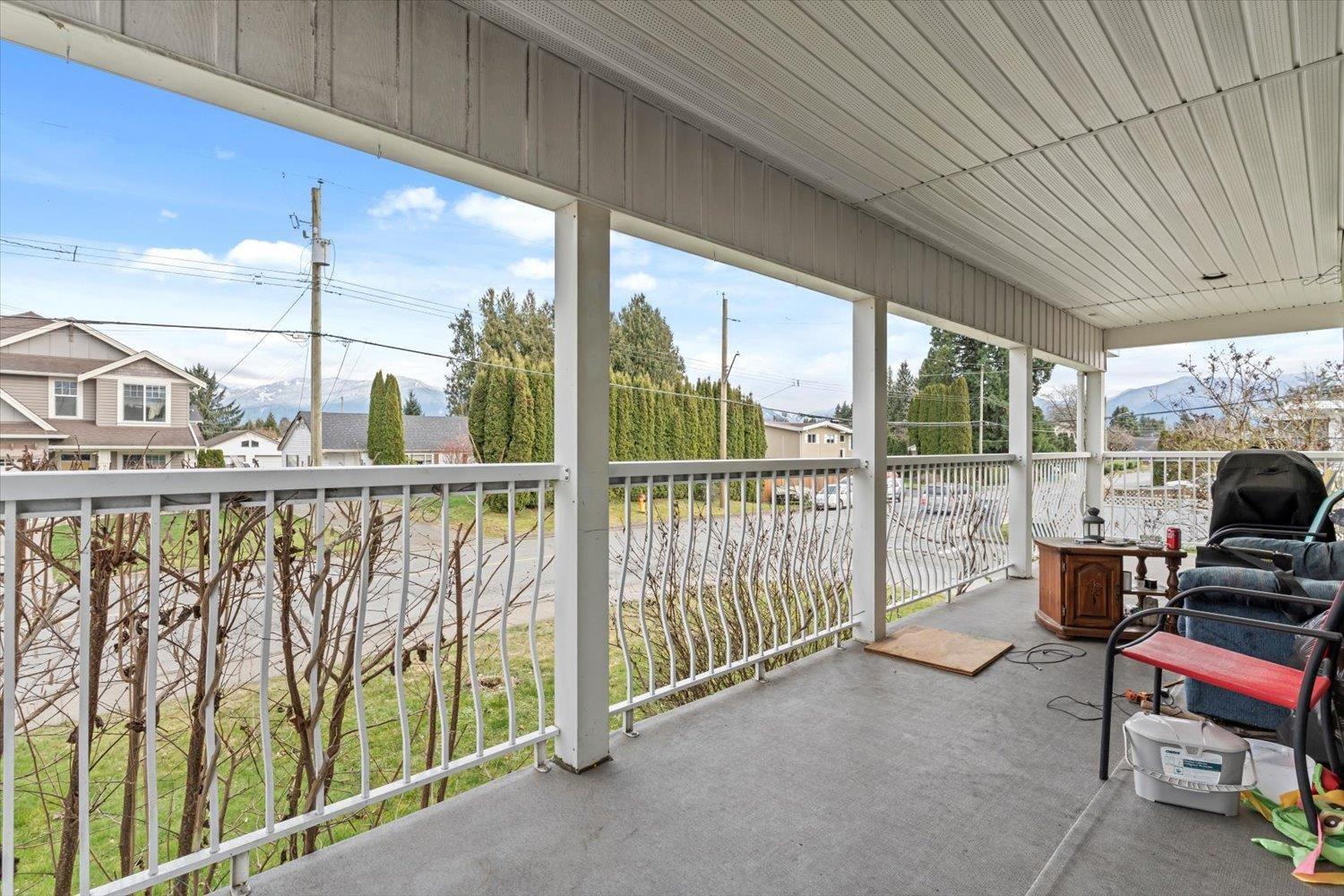 45675 Marshall Avenue, Chilliwack Proper West, Chilliwack, British Columbia  V2P 6N3 - Photo 3 - R3091785