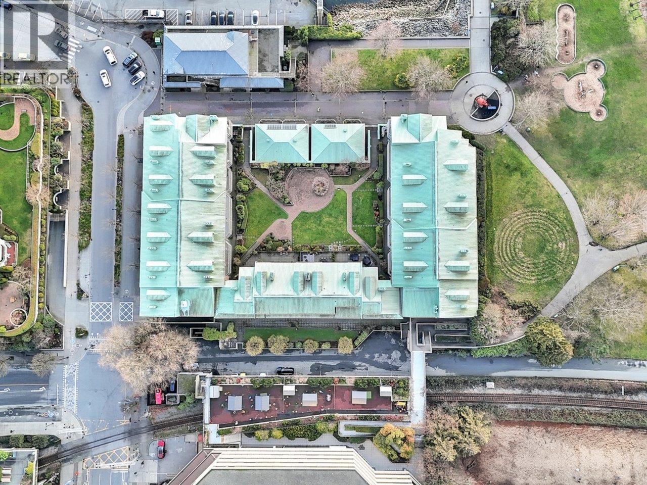 1306 33 Chesterfield Place, North Vancouver, British Columbia  V7M 3K4 - Photo 8 - R3091240