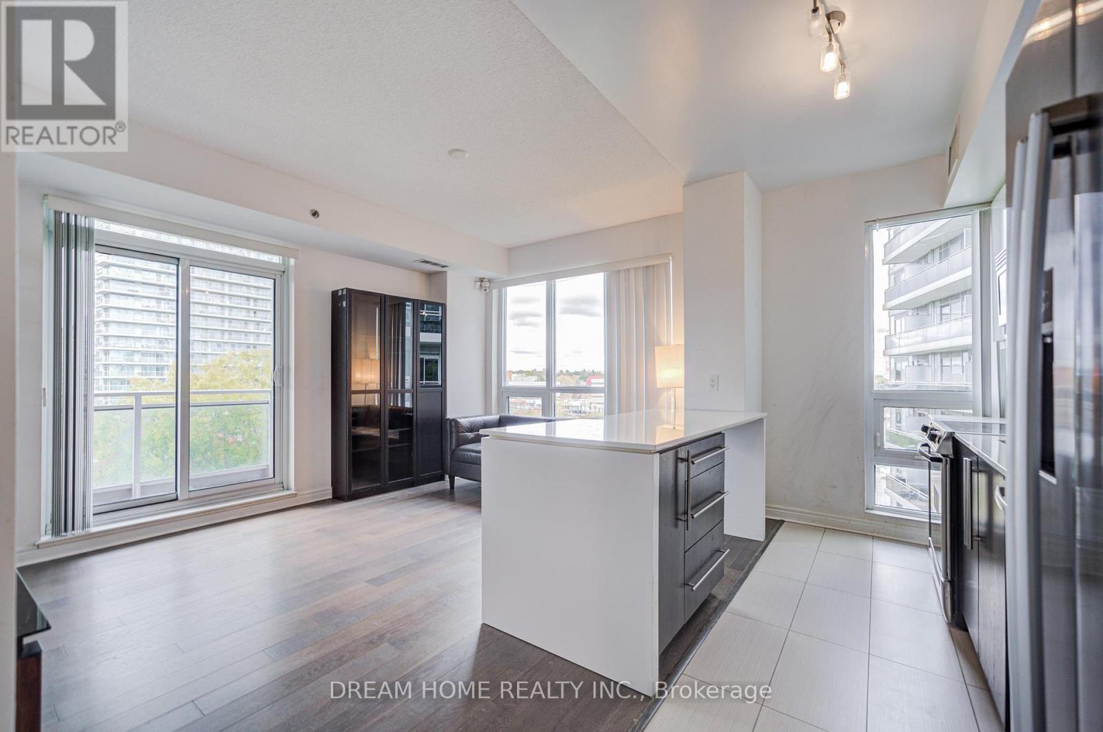 721 - 2756 Old Leslie Street, Toronto, Ontario  M2K 0E2 - Photo 7 - C12805742