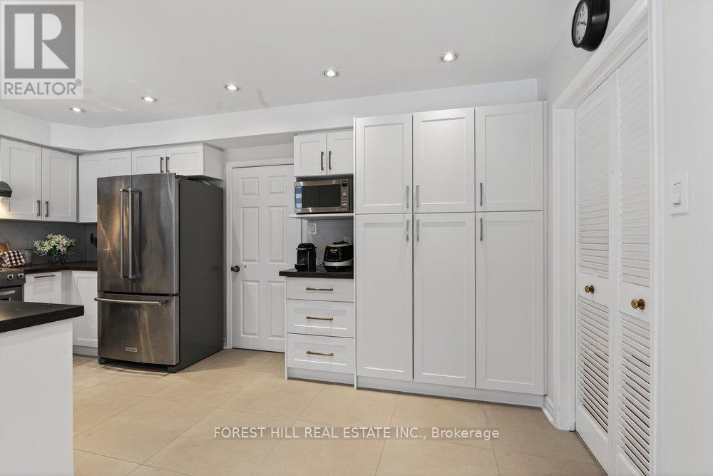 291 Newton Drive, Toronto, Ontario  M2M 2P5 - Photo 11 - C12805778