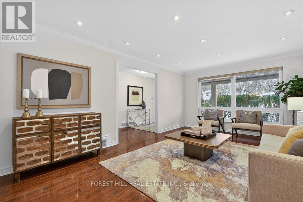 291 Newton Drive, Toronto, Ontario  M2M 2P5 - Photo 6 - C12805778