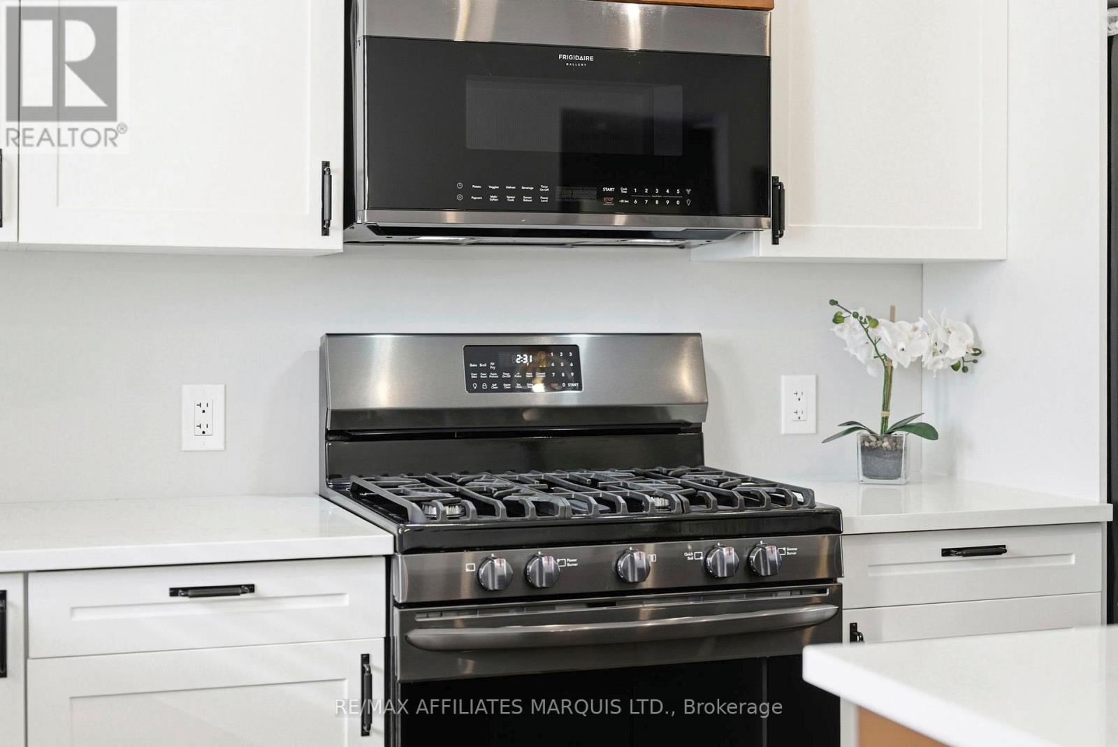 6836 James Crescent, South Glengarry, Ontario  K0C 2E0 - Photo 17 - X12805766