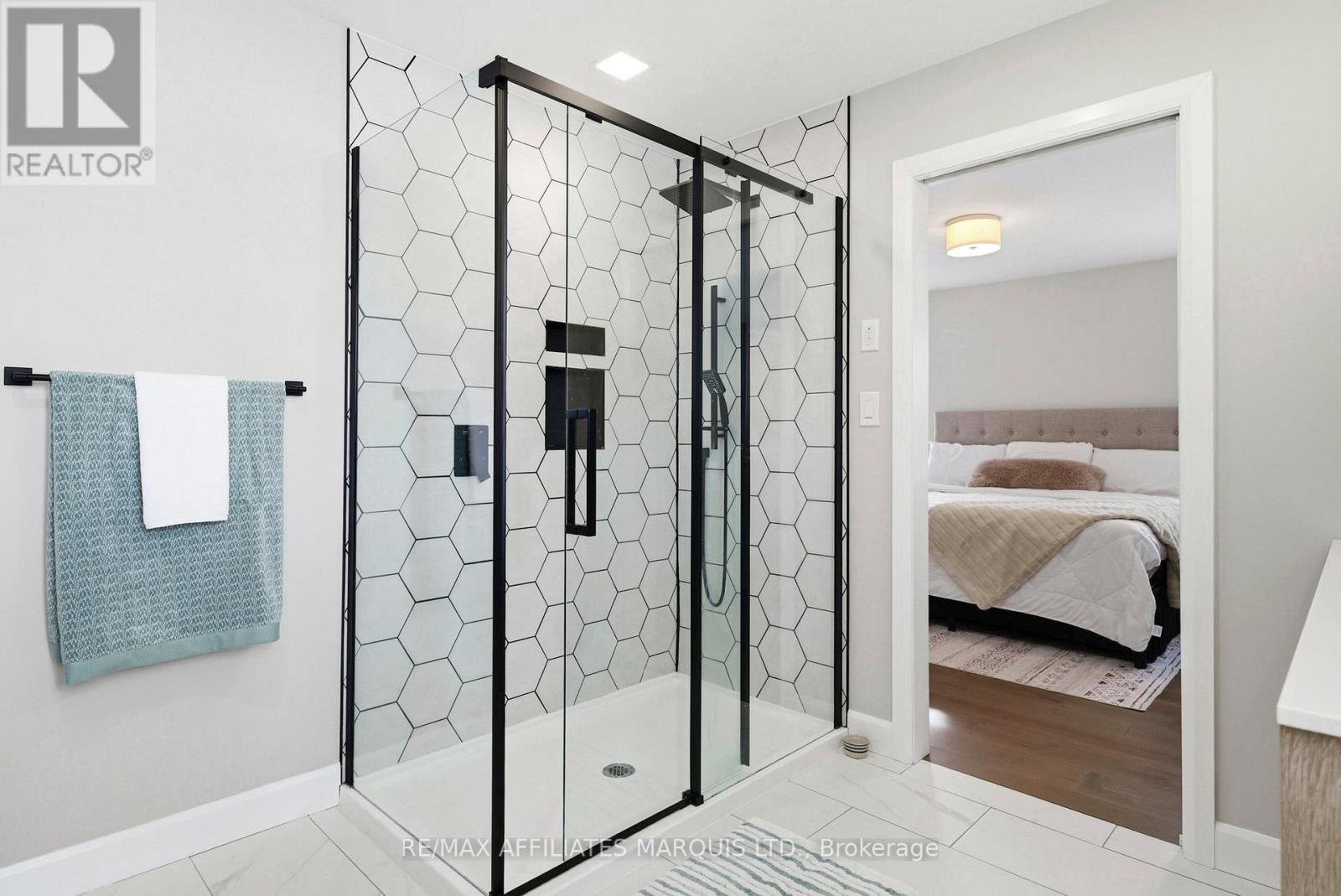 6836 James Crescent, South Glengarry, Ontario  K0C 2E0 - Photo 29 - X12805766