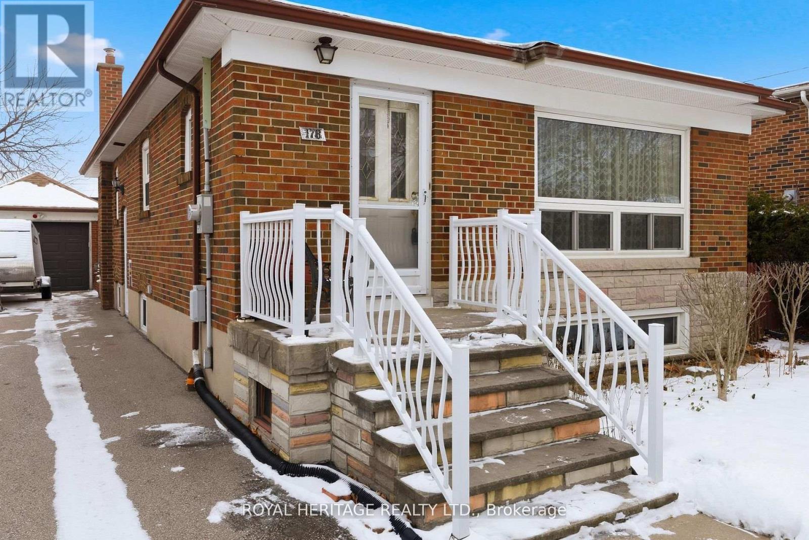 178 Ellendale Drive, Toronto, Ontario  M1P 1P4 - Photo 3 - E12805842