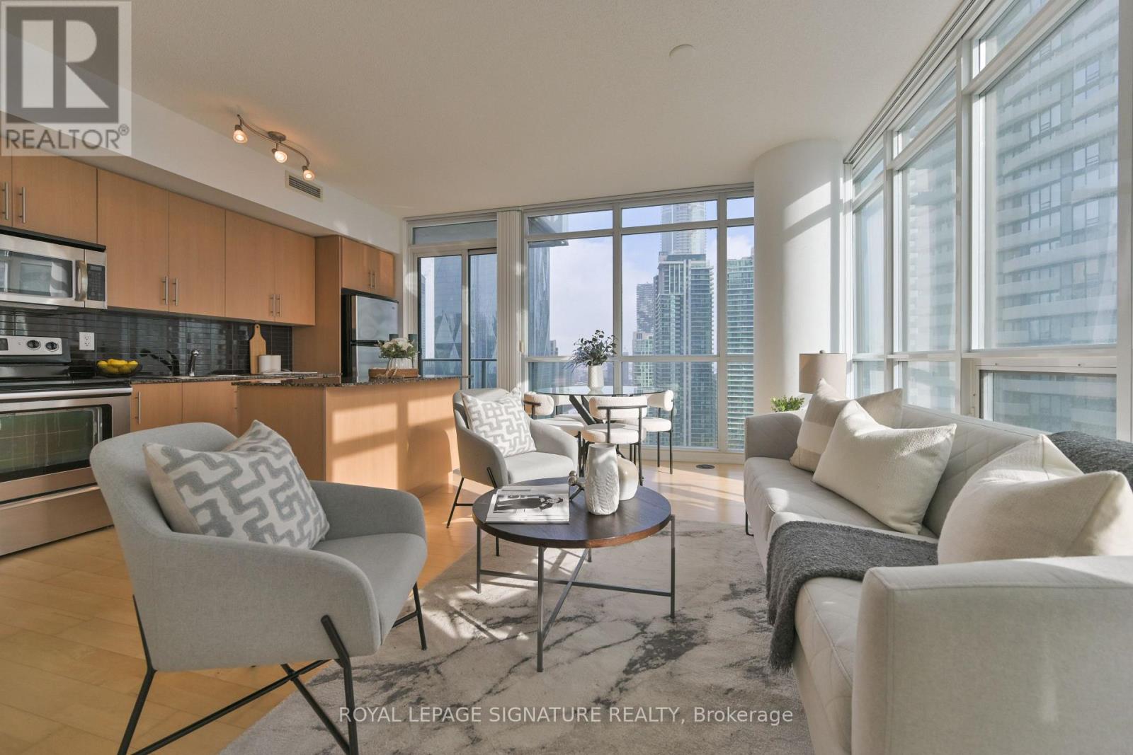 3007 - 55 BREMNER BOULEVARD, Toronto, Ontario