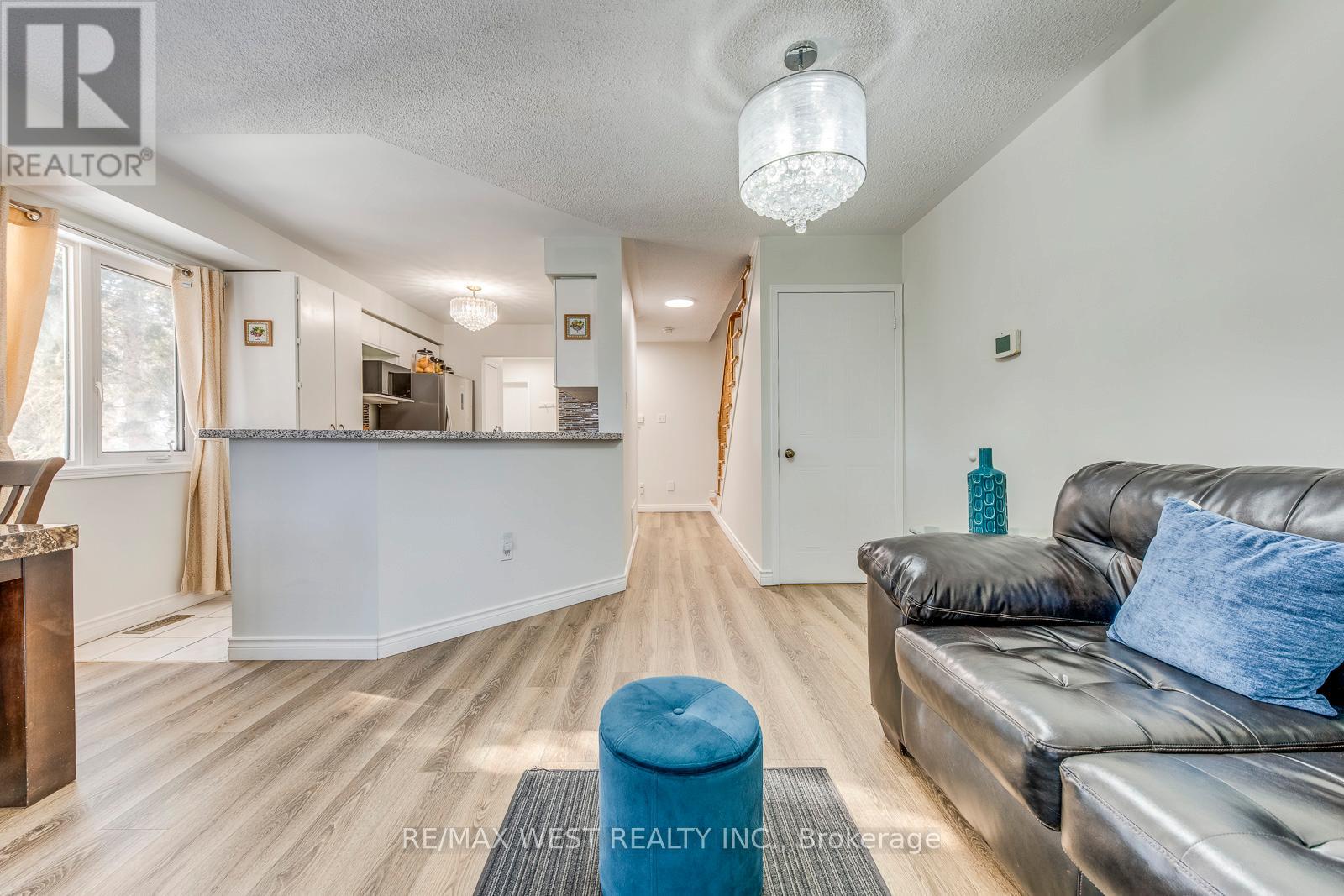 153 - 99 Bristol Road E, Mississauga, Ontario  L4Z 3P4 - Photo 11 - W12795740