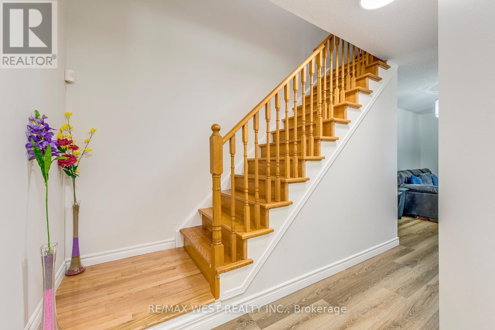 153 - 99 Bristol Road E, Mississauga, Ontario  L4Z 3P4 - Photo 23 - W12795740