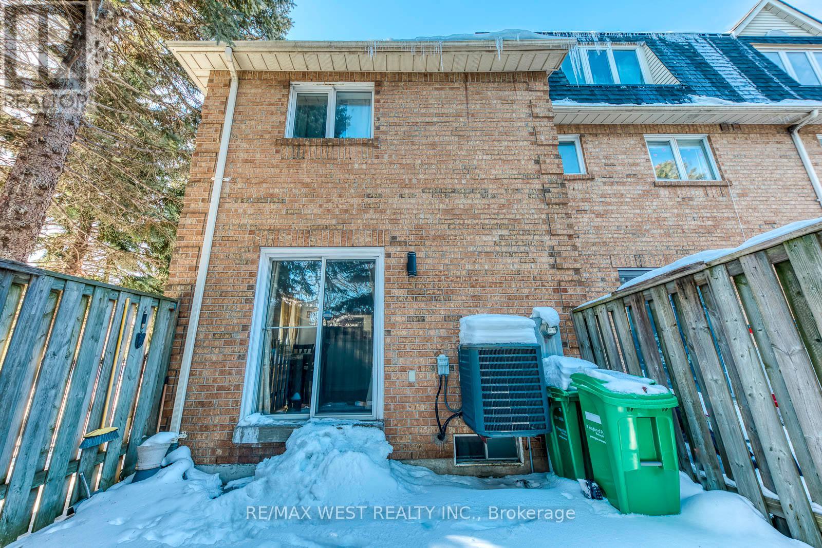 153 - 99 Bristol Road E, Mississauga, Ontario  L4Z 3P4 - Photo 41 - W12795740