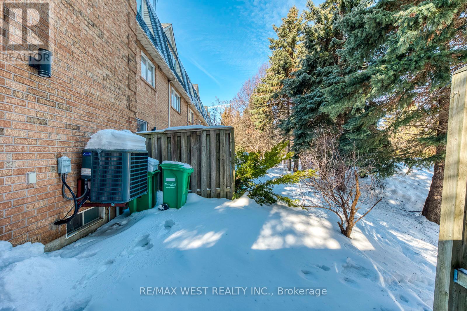 153 - 99 Bristol Road E, Mississauga, Ontario  L4Z 3P4 - Photo 42 - W12795740