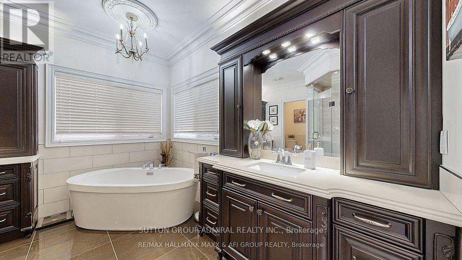 109 Farrell Road, Vaughan, Ontario  L6A 4W7 - Photo 25 - N12805746