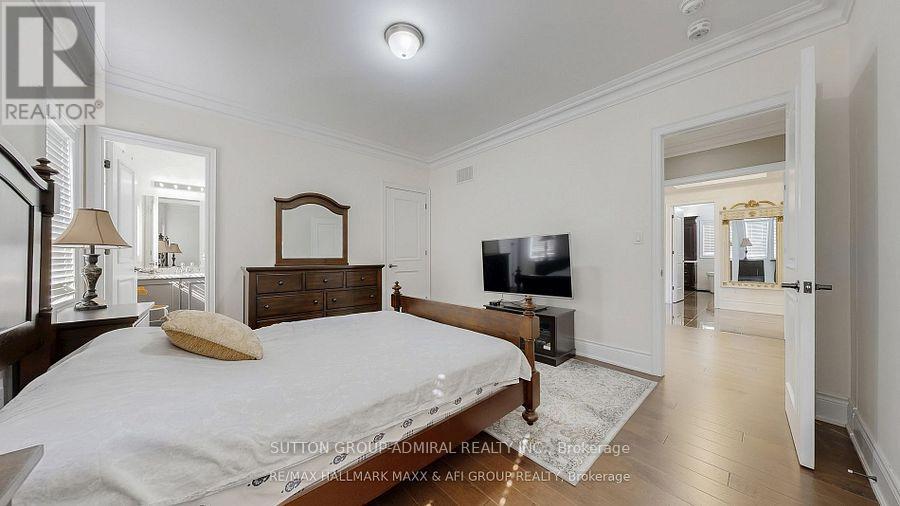 109 Farrell Road, Vaughan, Ontario  L6A 4W7 - Photo 35 - N12805746