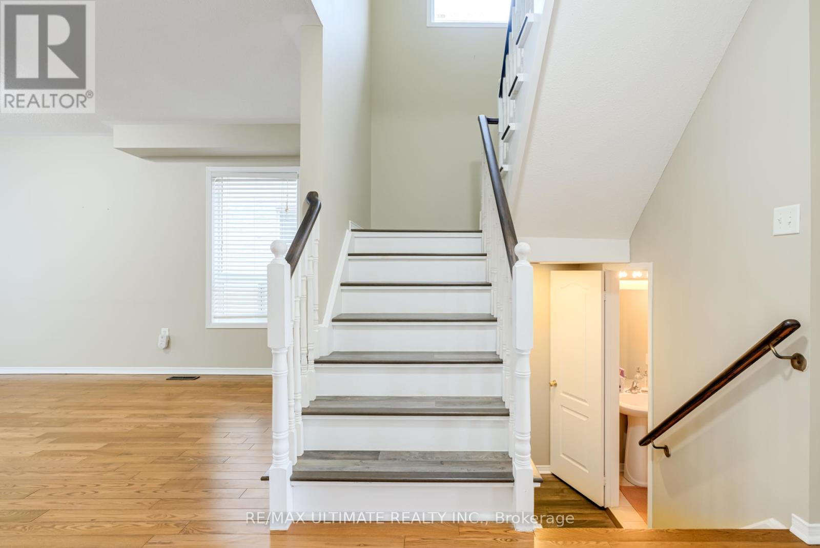 195 Knapton Drive, Newmarket, Ontario  L3X 3B5 - Photo 12 - N12805834