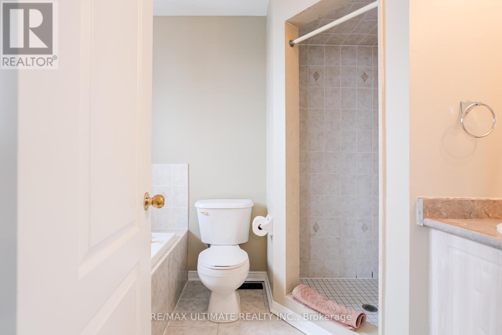 195 Knapton Drive, Newmarket, Ontario  L3X 3B5 - Photo 16 - N12805834