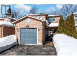 71 RADENHURST CRESCENT, Barrie, Ontario