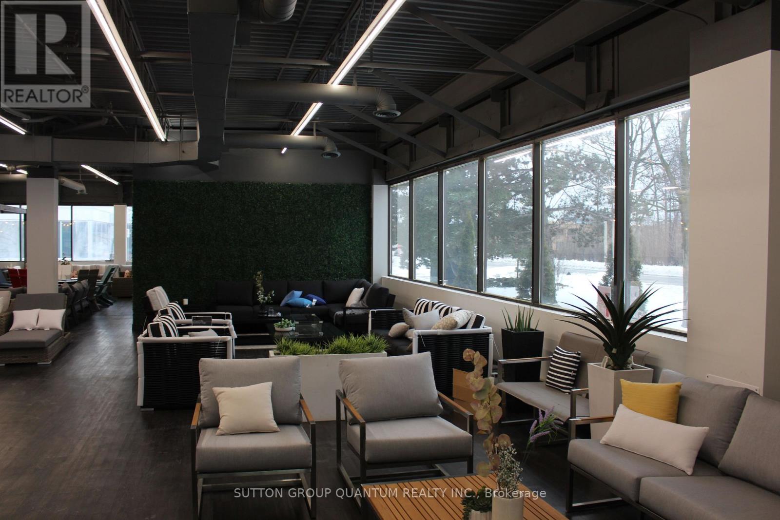 2239 Winston Park Drive, Oakville, Ontario  L6H 5R1 - Photo 5 - W12805812