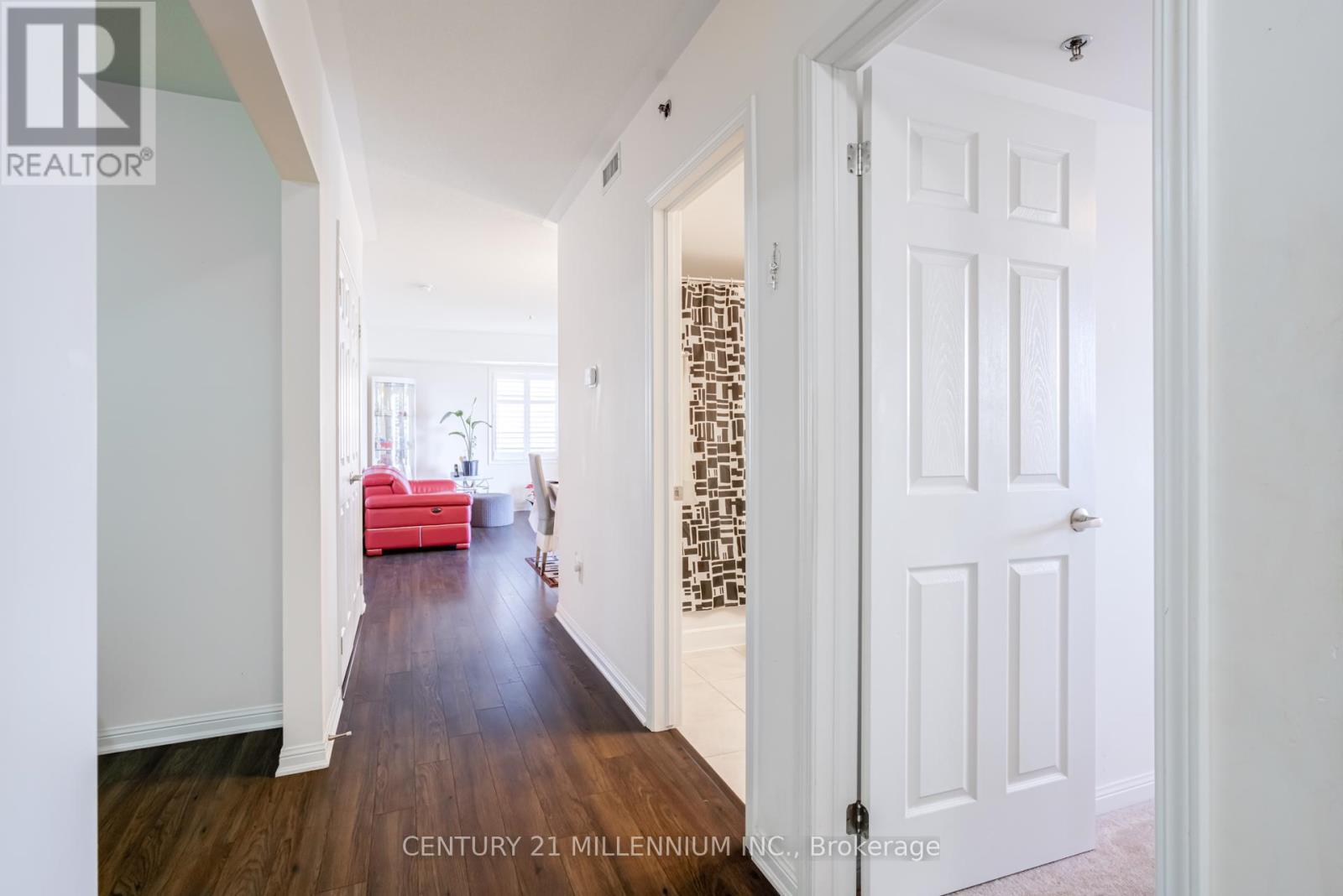 204 - 60 Baycliffe Crescent, Brampton, Ontario  L7A 0Z4 - Photo 11 - W12805832