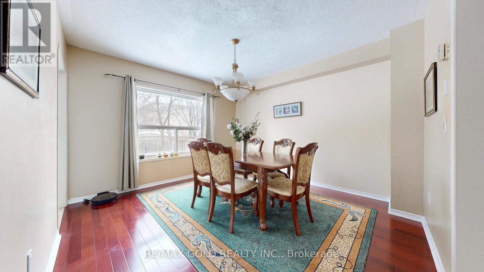 5 Sir David Place, Brampton, Ontario  L7A 2E4 - Photo 10 - W12805846