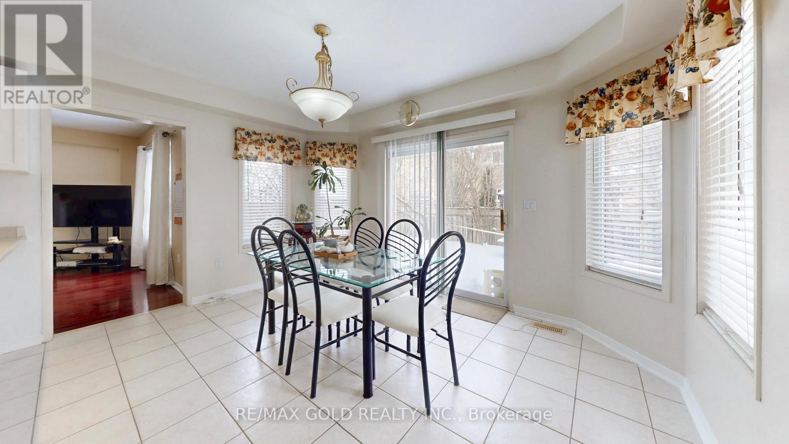 5 Sir David Place, Brampton, Ontario  L7A 2E4 - Photo 22 - W12805846