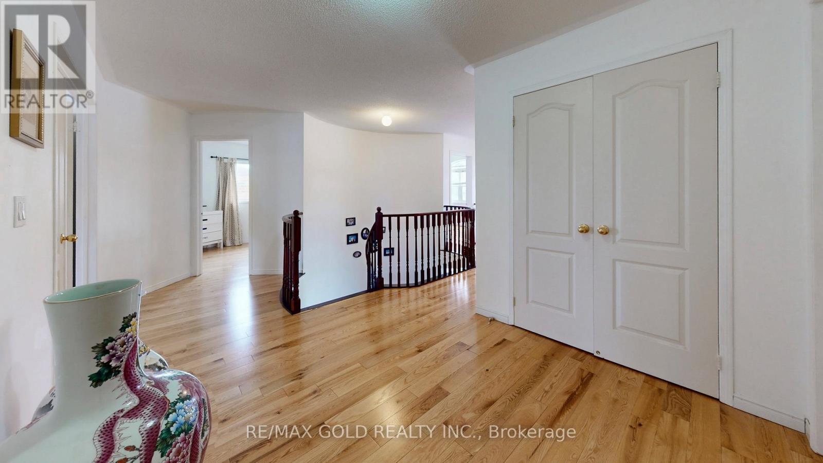 5 Sir David Place, Brampton, Ontario  L7A 2E4 - Photo 28 - W12805846