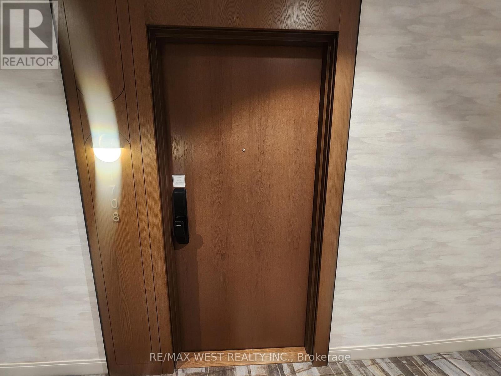 1708 - 3240 William Coltson Avenue, Oakville, Ontario  L6H 8C8 - Photo 2 - W12805862