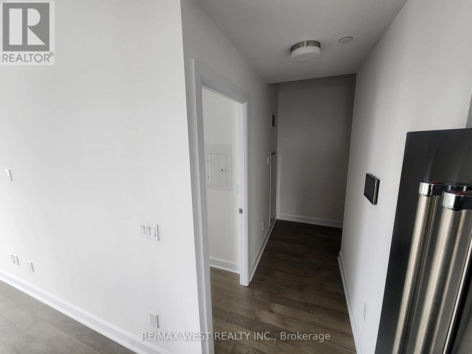 1708 - 3240 William Coltson Avenue, Oakville, Ontario  L6H 8C8 - Photo 24 - W12805862