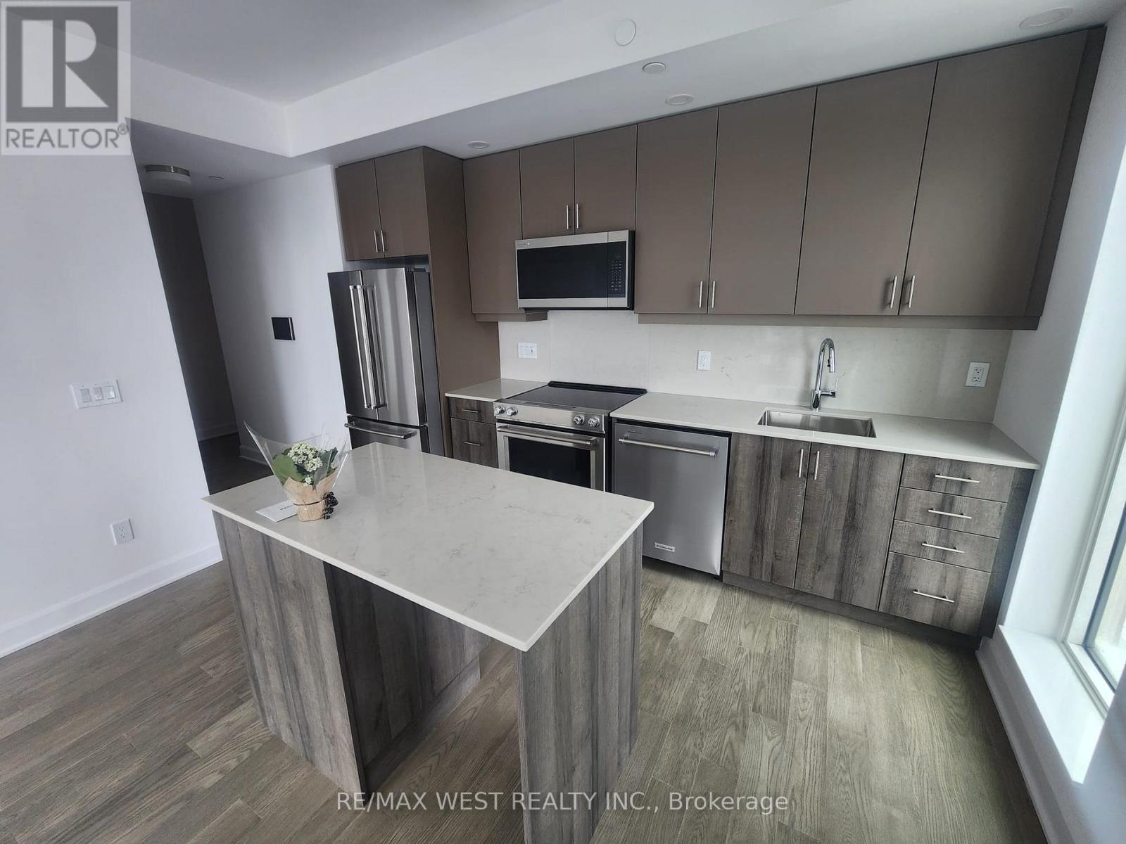 1708 - 3240 William Coltson Avenue, Oakville, Ontario  L6H 8C8 - Photo 8 - W12805862