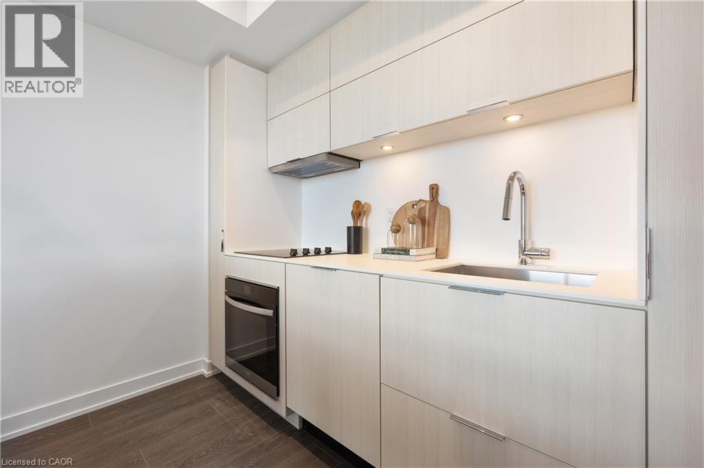 370 Martha Street Unit# 801, Burlington, Ontario  L7R 2P7 - Photo 10 - 40806496