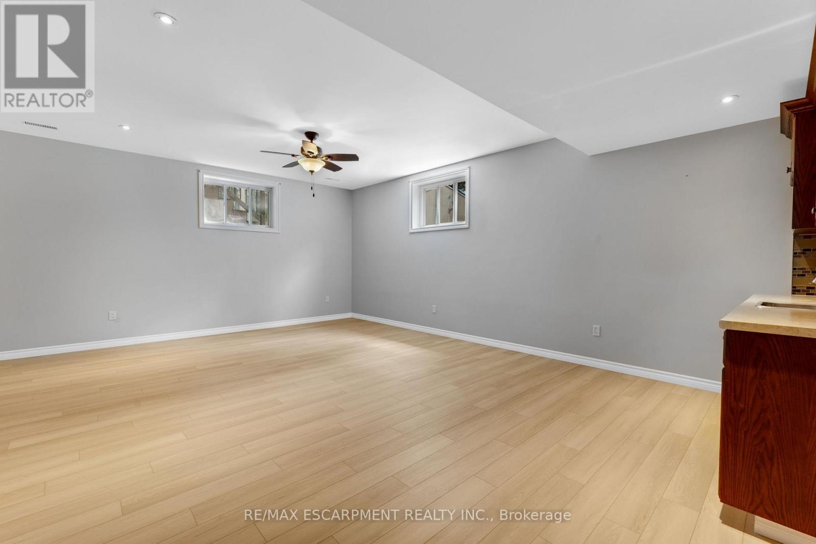 28 Maplewood Court, Haldimand, Ontario  N1A 3G8 - Photo 32 - X12805818