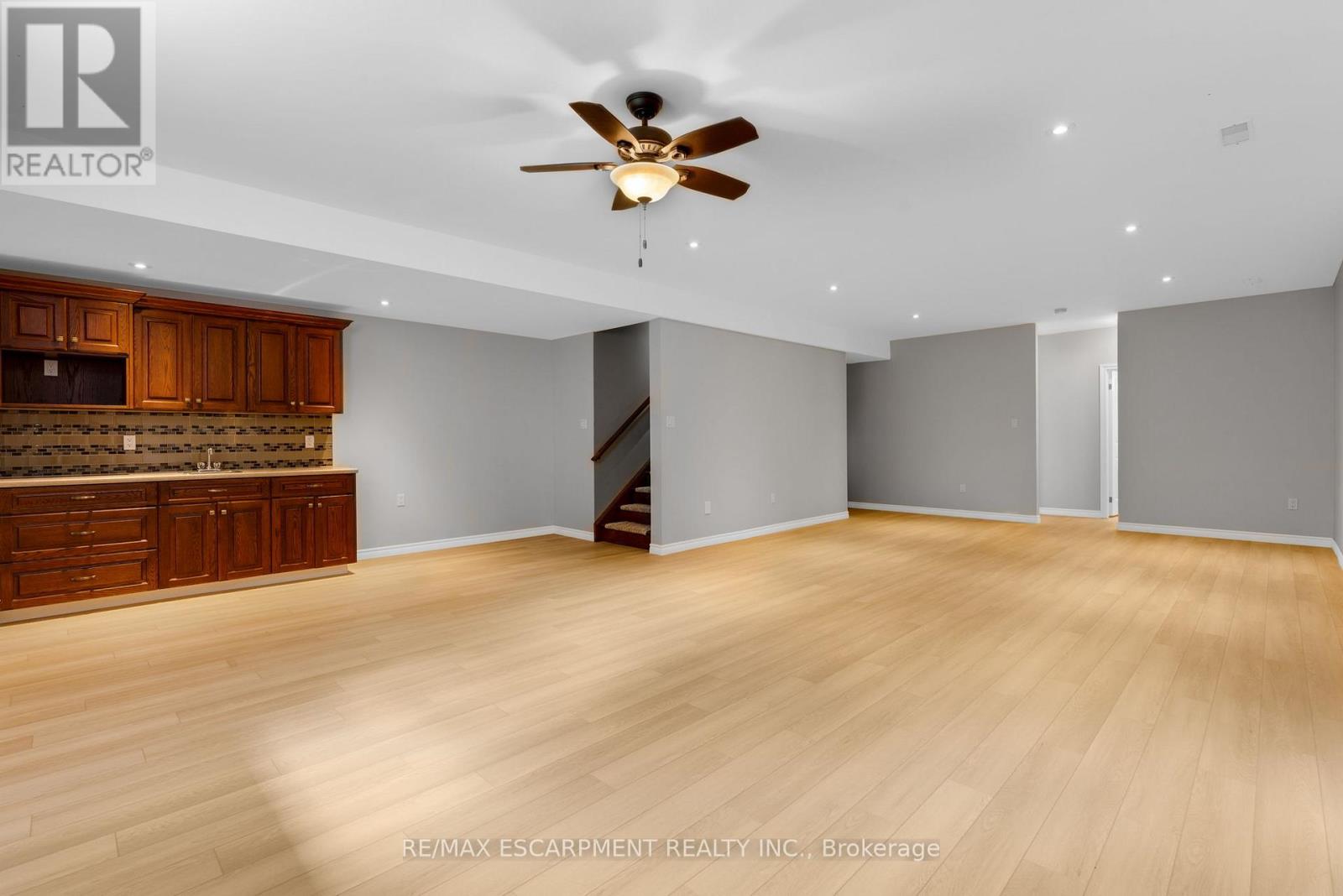 28 Maplewood Court, Haldimand, Ontario  N1A 3G8 - Photo 33 - X12805818