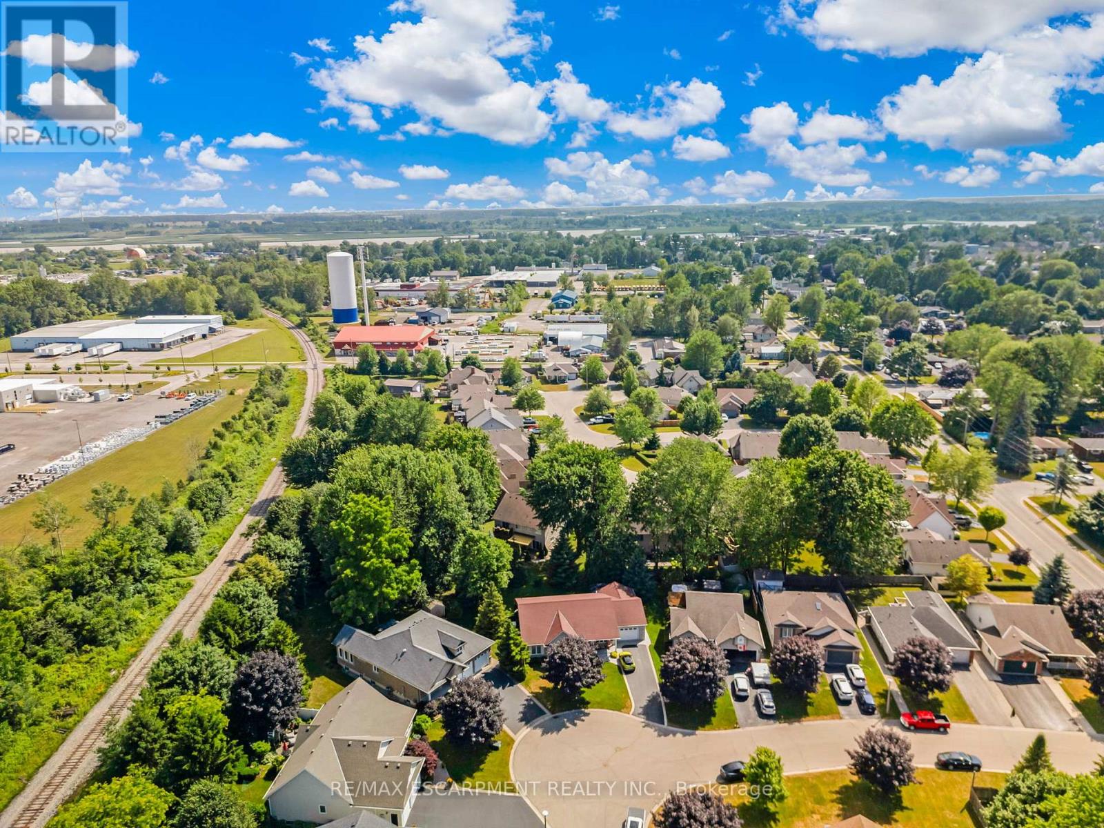 28 Maplewood Court, Haldimand, Ontario  N1A 3G8 - Photo 49 - X12805818