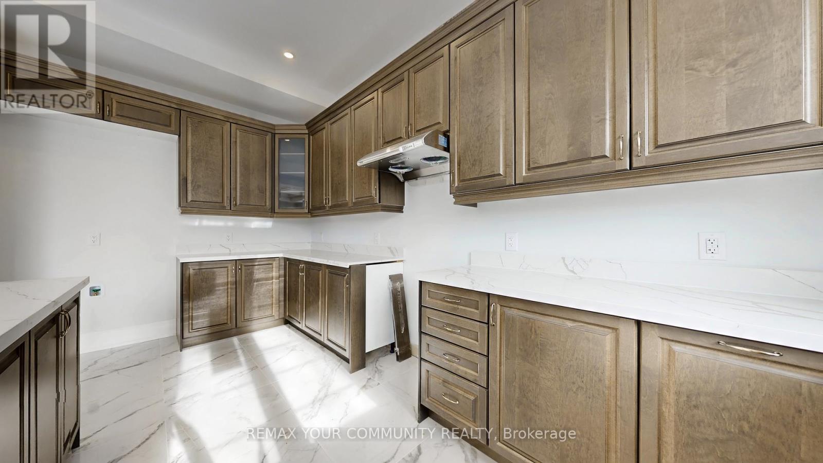 353 Somme Street, Woodstock, Ontario  N4T 0K3 - Photo 23 - X12805844