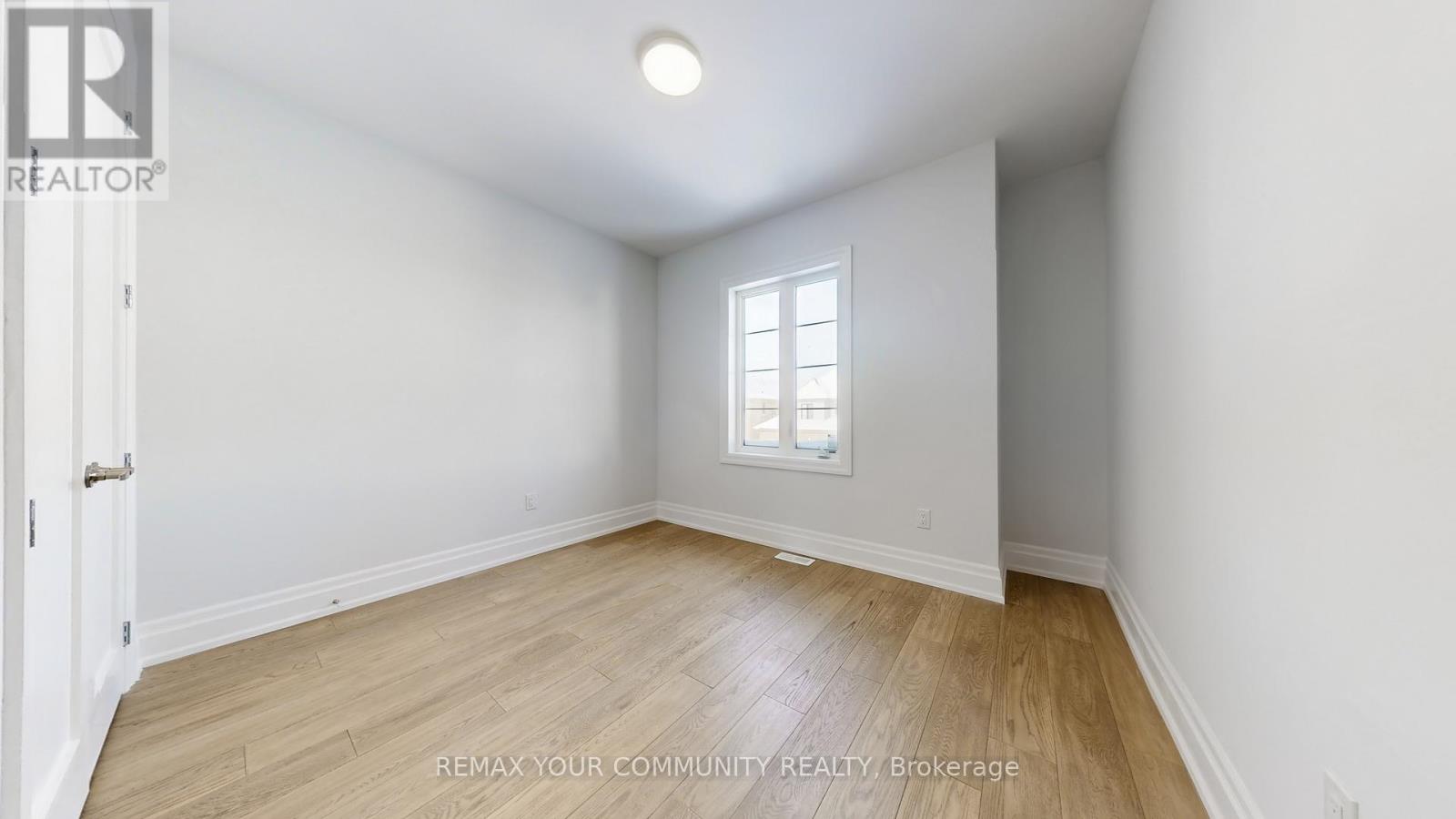 353 Somme Street, Woodstock, Ontario  N4T 0K3 - Photo 42 - X12805844