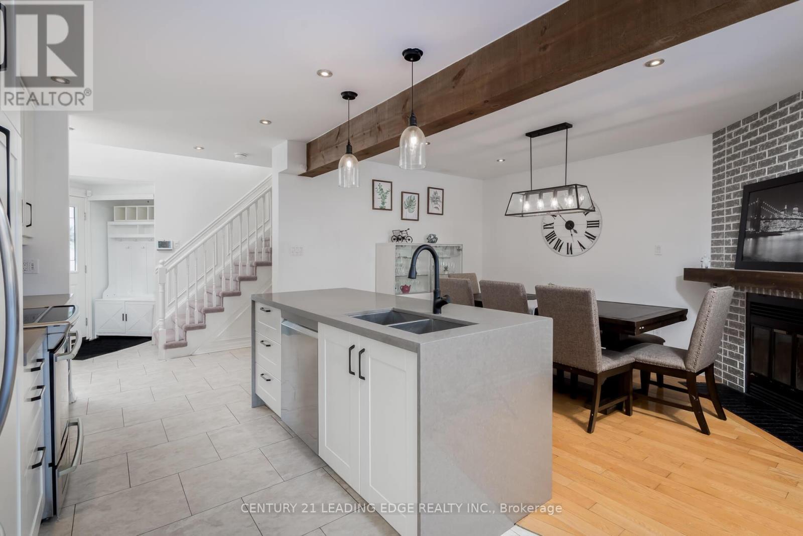 13 Gordon Court, Barrie, Ontario  L4N 7A4 - Photo 10 - S12793570