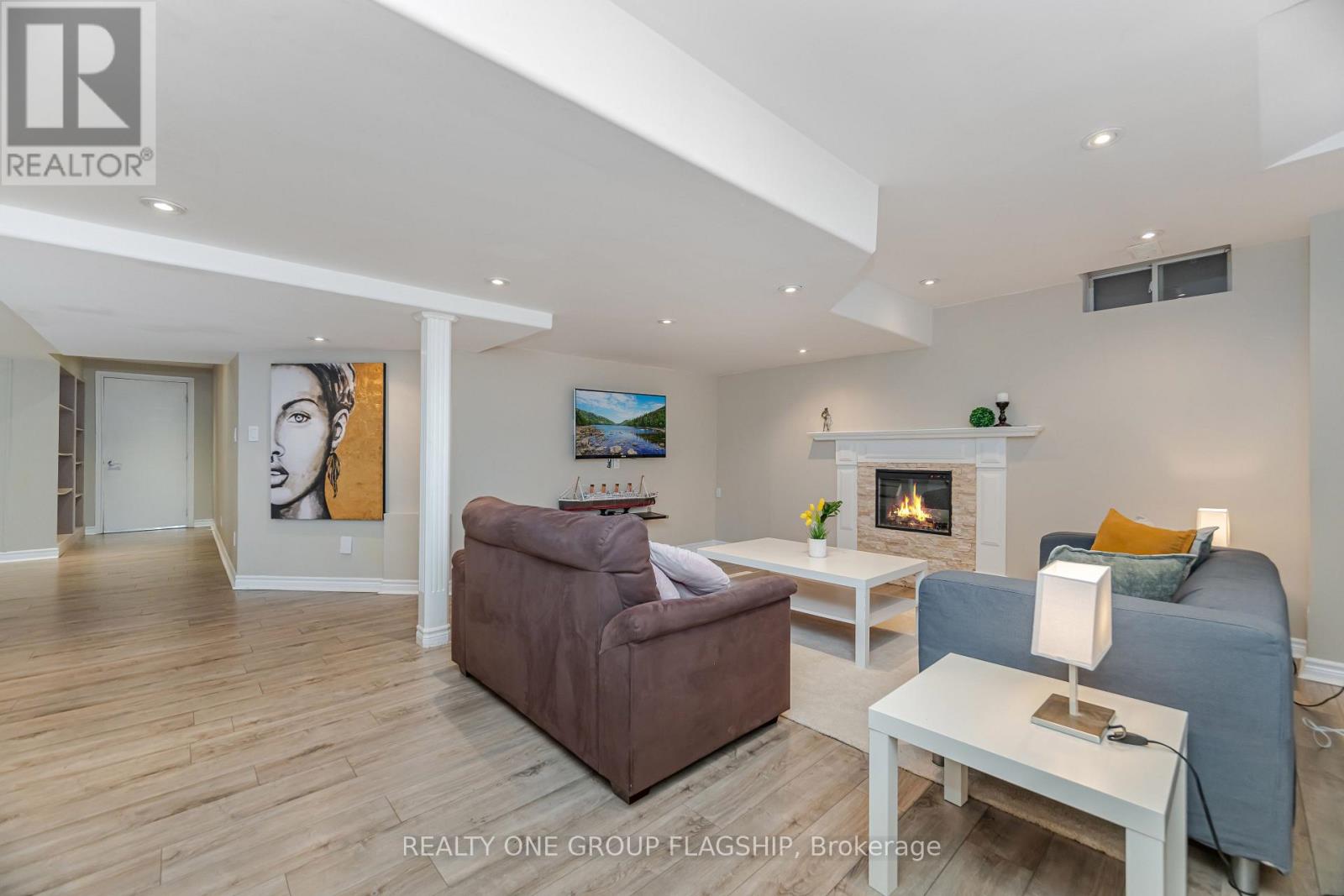 5871 Long Valley Road E, Mississauga, Ontario  L5M 6J5 - Photo 44 - W12586100