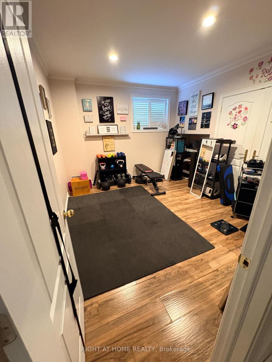 86 Peter Street, Markham, Ontario  L3P 2A6 - Photo 9 - N12804468