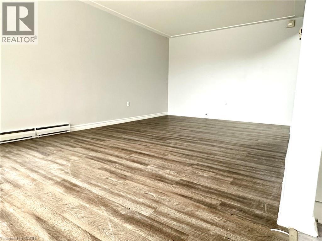 11 Woodman Drive, Hamilton, Ontario  L8K 4E3 - Photo 3 - 40806530