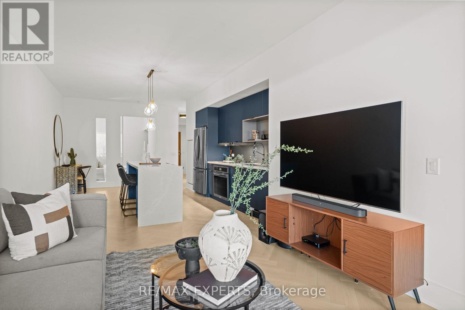 304 - 170 Chiltern Hill Road, Toronto, Ontario  M6C 0A9 - Photo 12 - C12764072