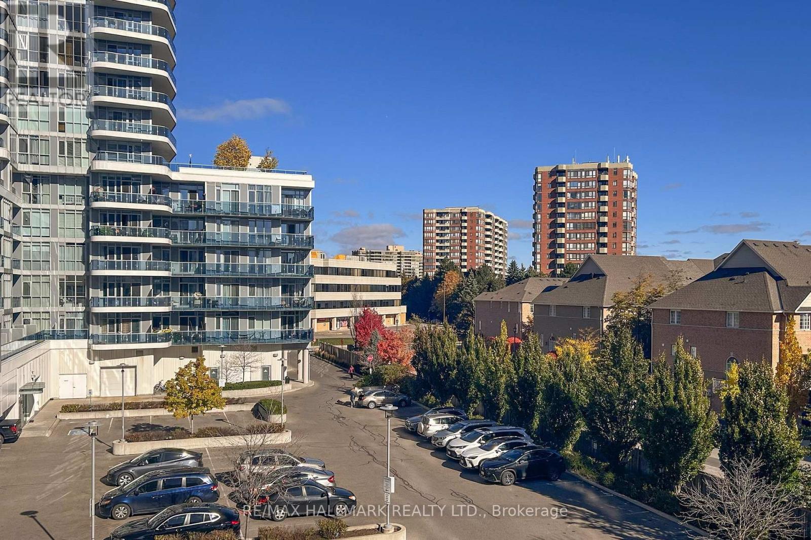 327 - 9471 Yonge Street, Richmond Hill, Ontario  L4C 0Z5 - Photo 11 - N12479594