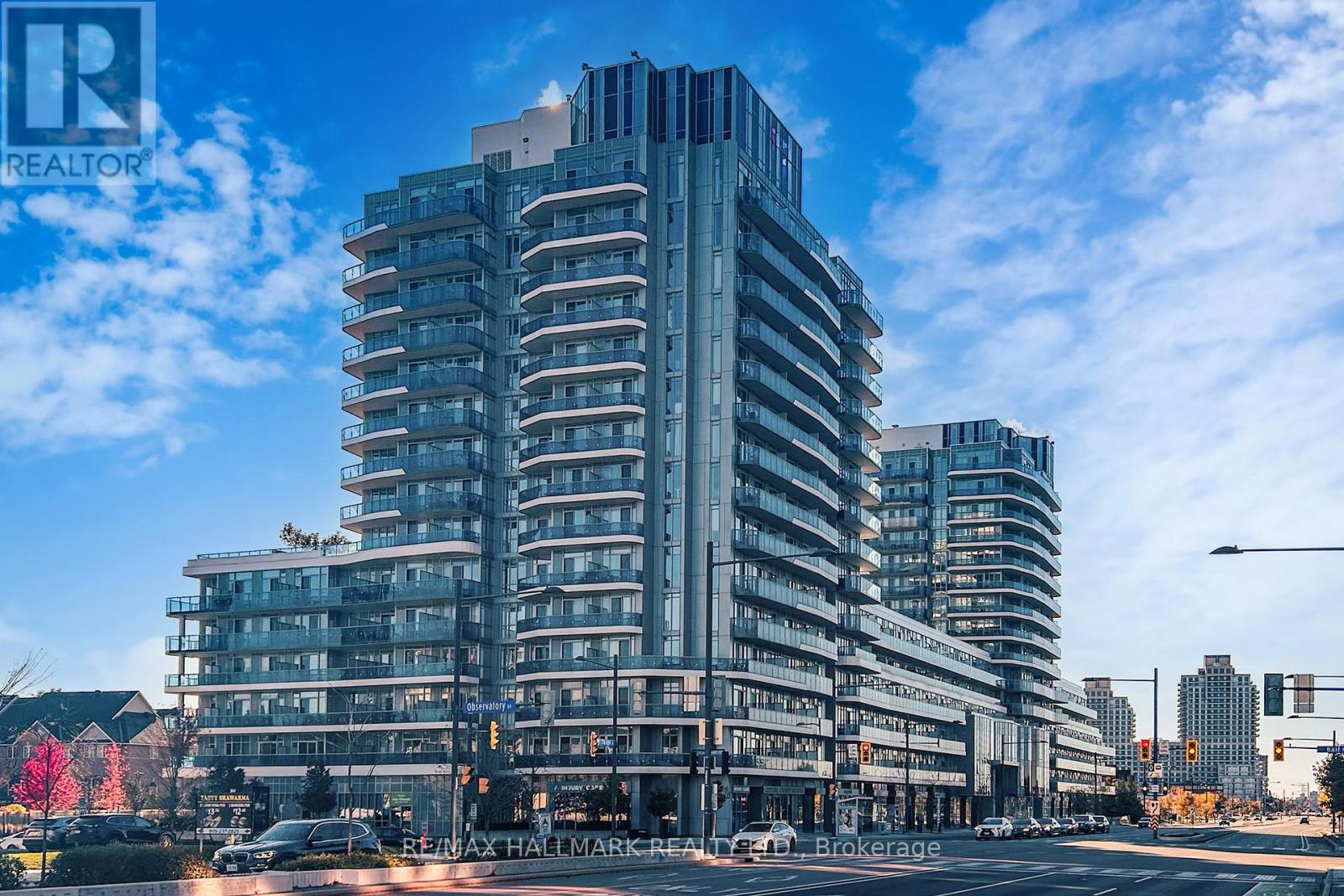 327 - 9471 YONGE STREET, Richmond Hill, Ontario