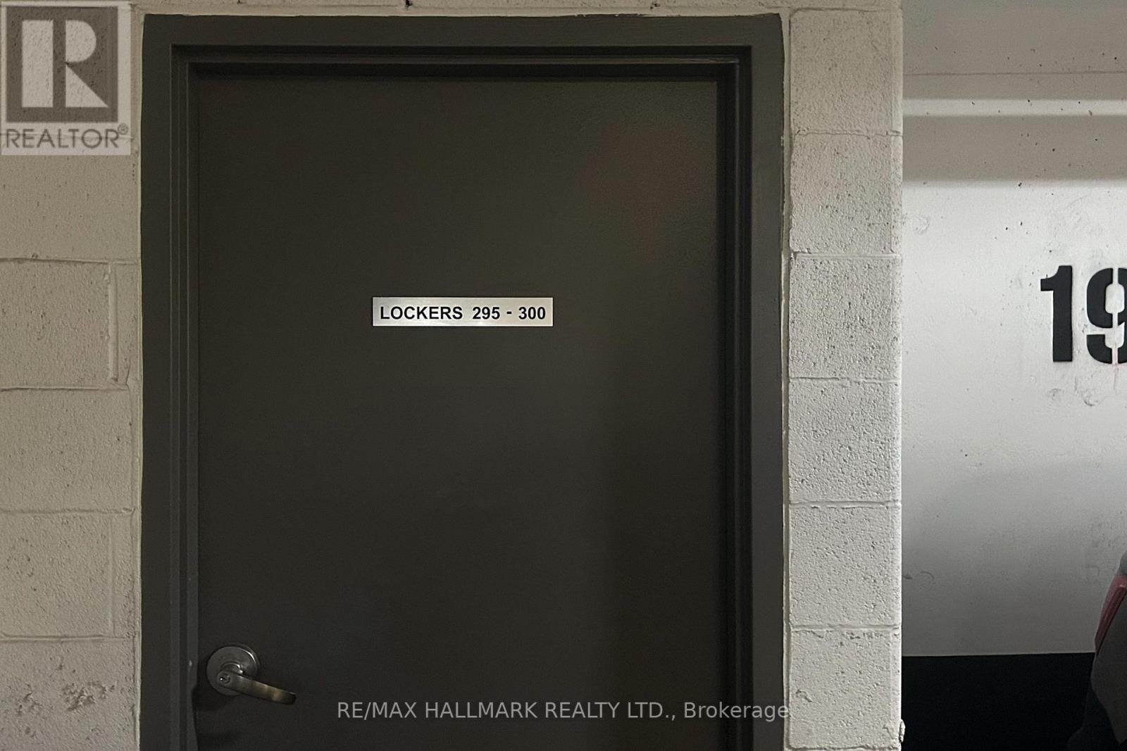 327 - 9471 Yonge Street, Richmond Hill, Ontario  L4C 0Z5 - Photo 44 - N12479594