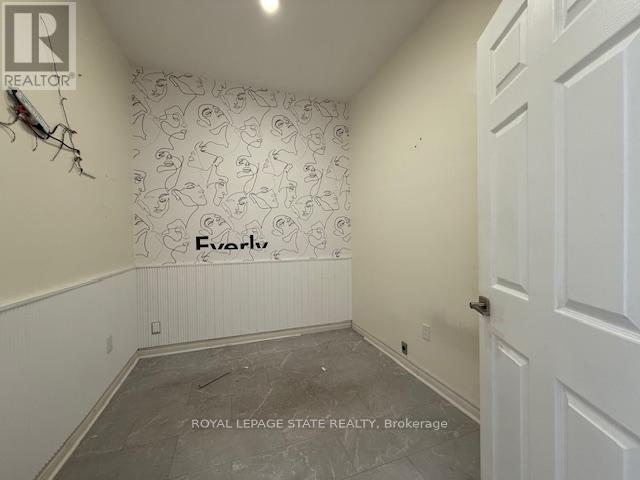 854 King Street W, Hamilton, Ontario L8S 1K3 - Photo 9 - X12710544