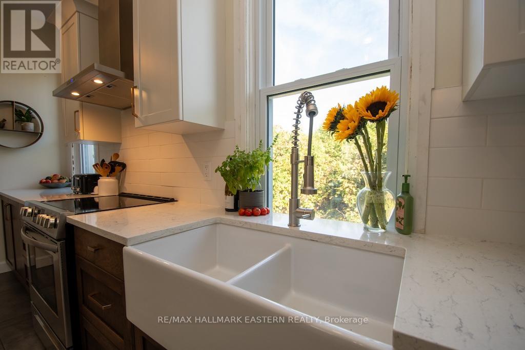 3477 Wallace Point Road, Otonabee-South Monaghan, Ontario  K9J 6Y3 - Photo 16 - X12805944