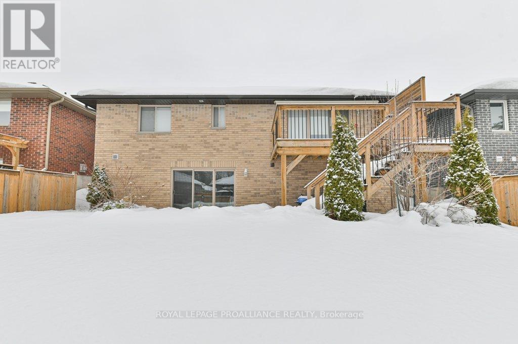 44 Liberty Crescent, Quinte West (Murray Ward), Ontario  K8V 0B7 - Photo 47 - X12806110
