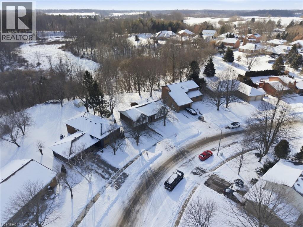 37 Victor Boulevard, St. George, Ontario  N0E 1N0 - Photo 20 - 40800273