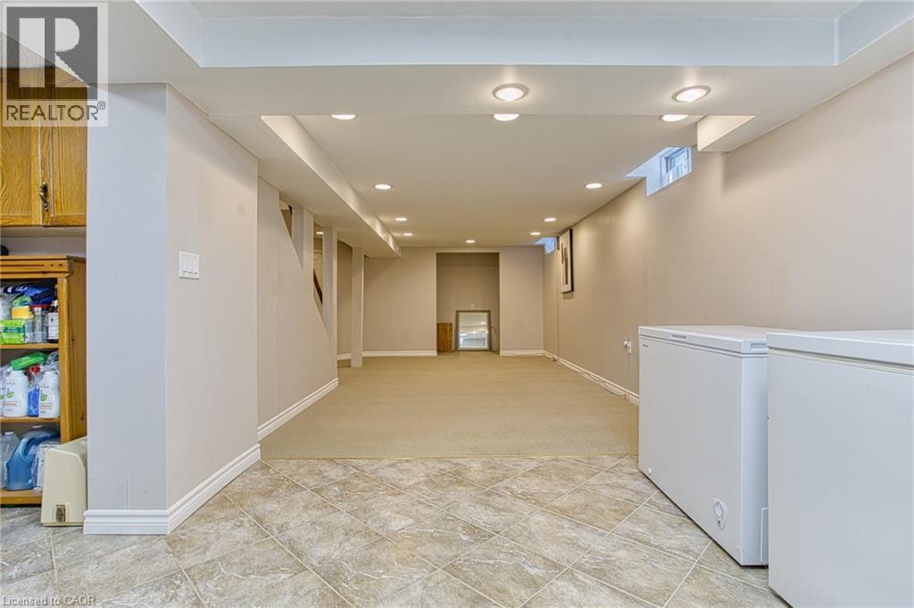 211 Rushdale Drive, Hamilton, Ontario  L8W 2Z5 - Photo 33 - 40805265