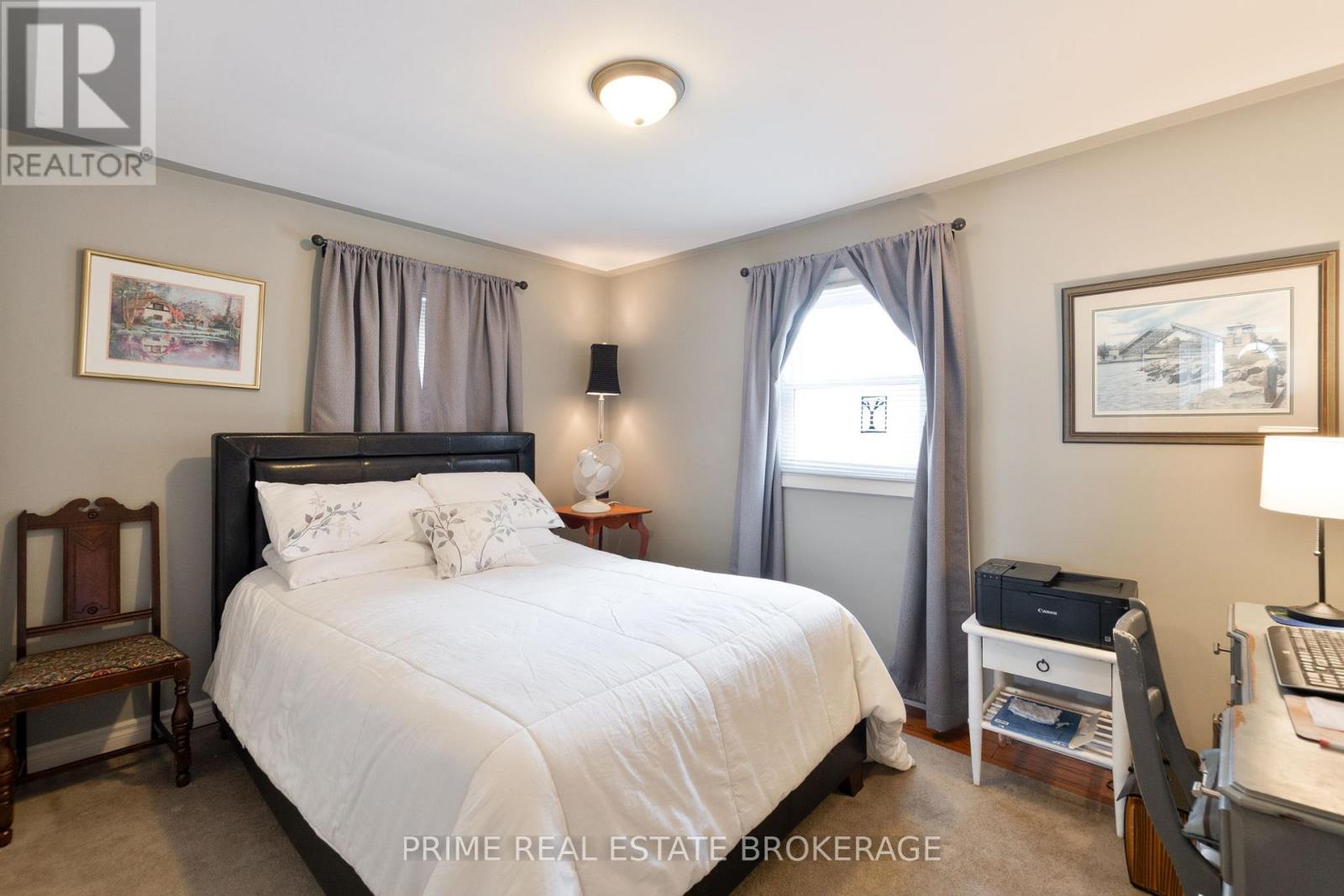 Photo 32 of 41 for 95 Elgin Street