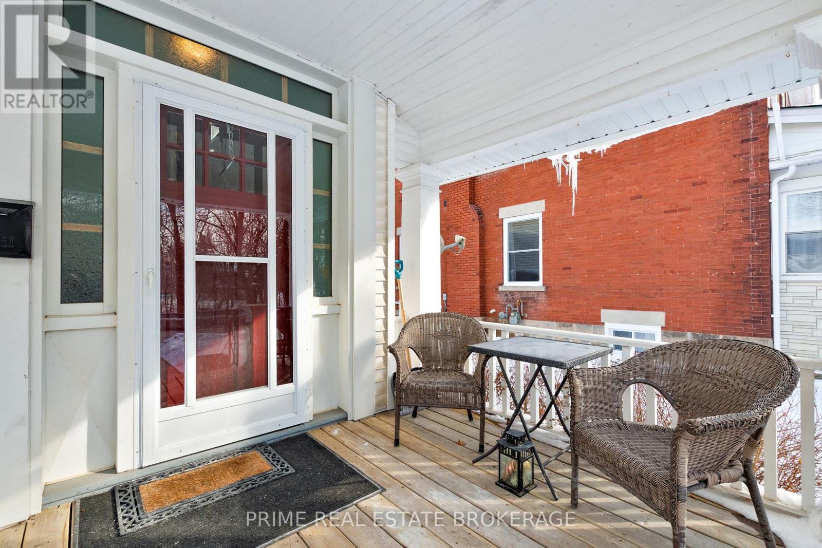 Photo 4 of 41 for 95 Elgin Street