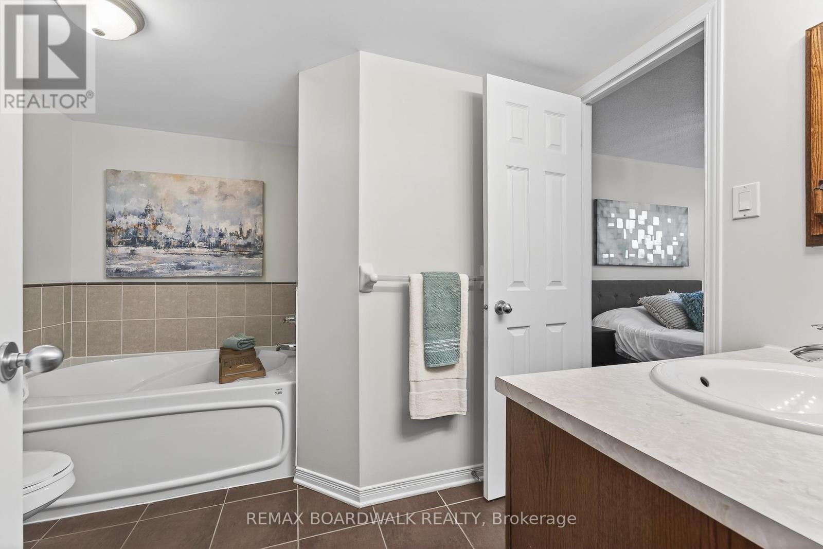 165 - 70 Edenvale Drive, Ottawa, Ontario  K2K 3N6 - Photo 23 - X12805916